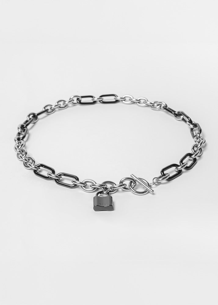Collar Hestia Plateado Negro