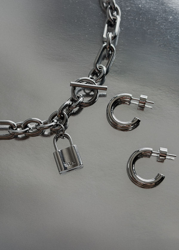 Combo COLLAR HESTIA + POLY HOOPS