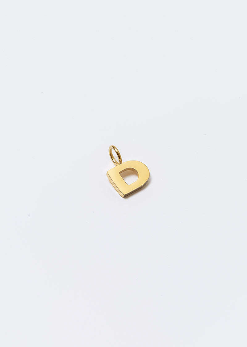 Dije Letra Dorado