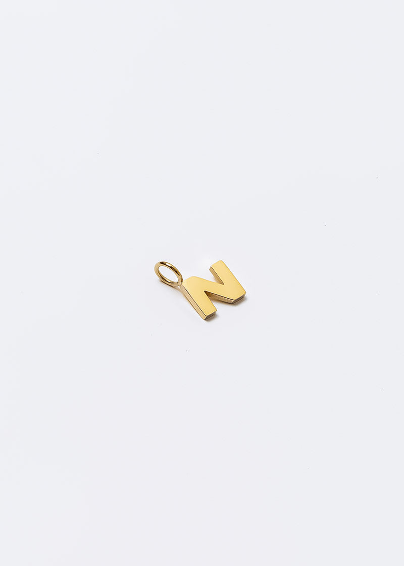 Dije Letra Dorado