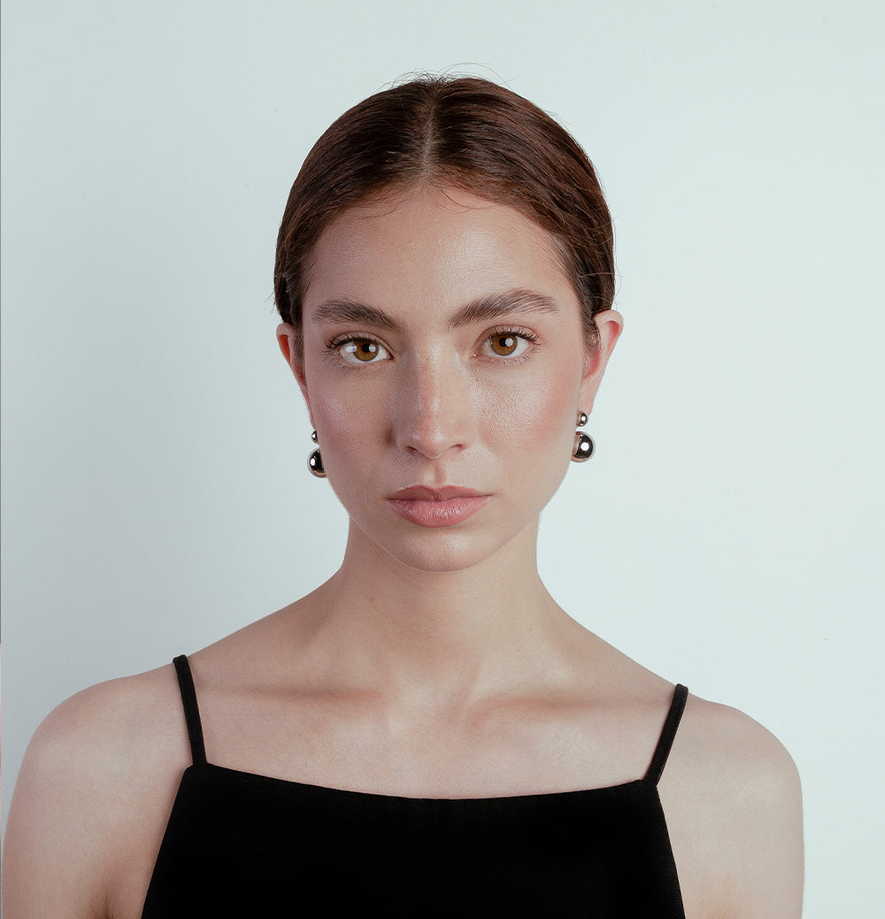 Modelo con aretes de esferas