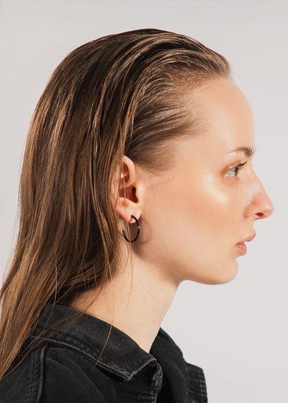 Small Thin Hoops Negro